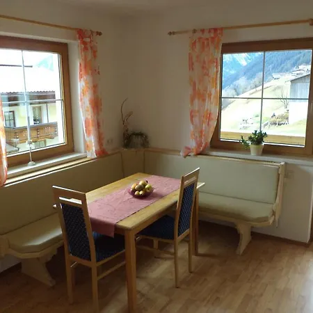 Eberharter Apartman Finkenberg