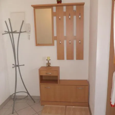 Eberharter Apartman *
